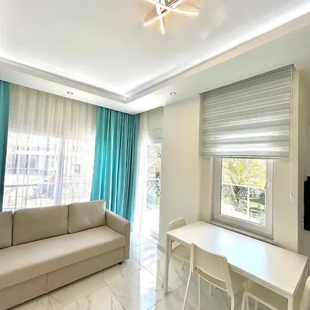 Calypso Kestel Apartmán *